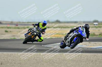 media/Apr-18-2025-TrackDaz (Fri) [[45f5874c44]]/C Group/Session 1 (Turn 7)/